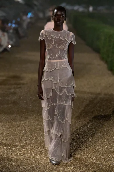 Look 22